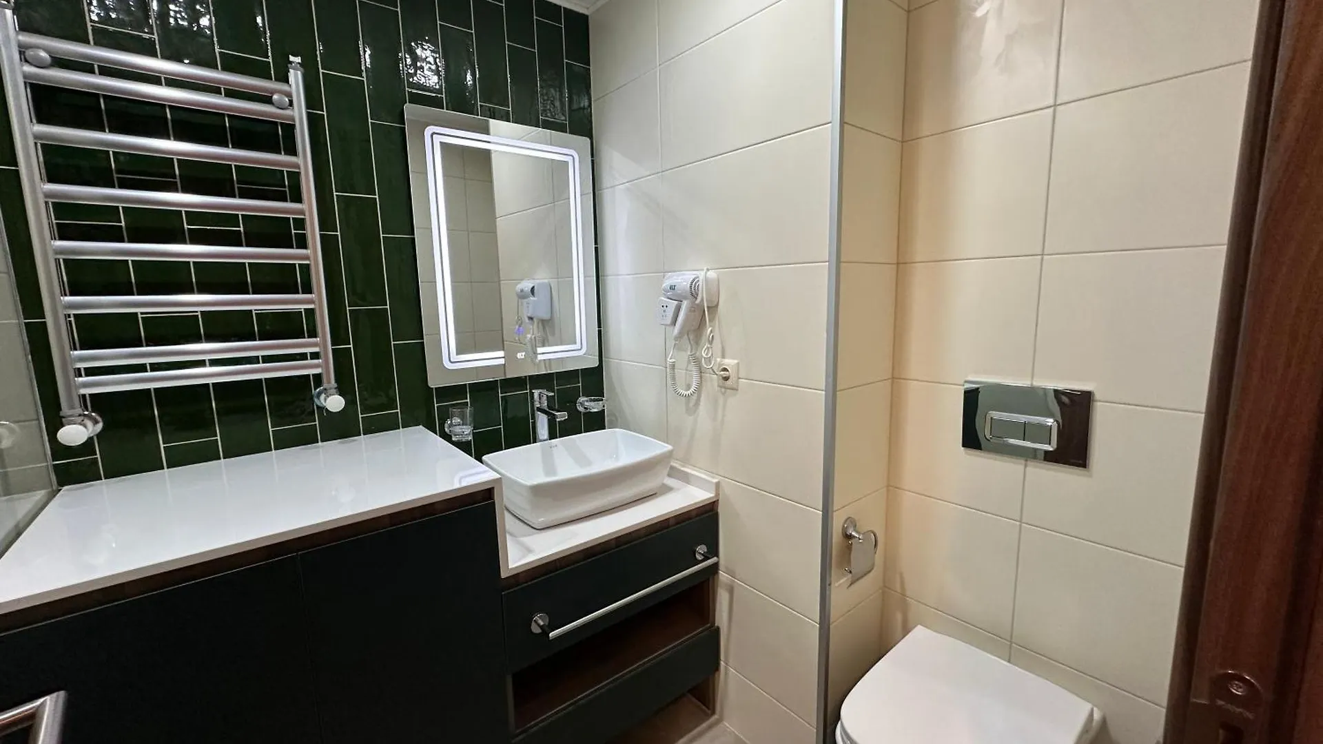 Apartment With Incredible Seaview 1026 Batumi