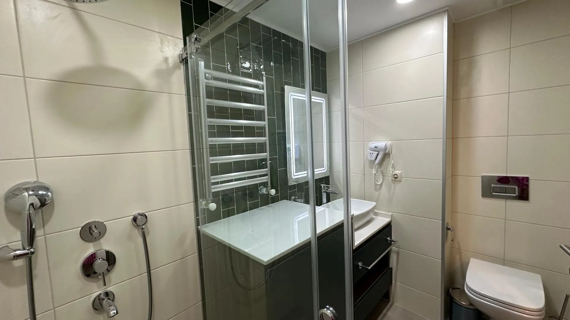 Apartment With Incredible Seaview 1026 Batumi